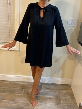 Black Jack  Tie-Neck Bell-Sleeve Dress